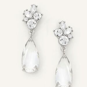 Olive and piper tuyet drop earrings